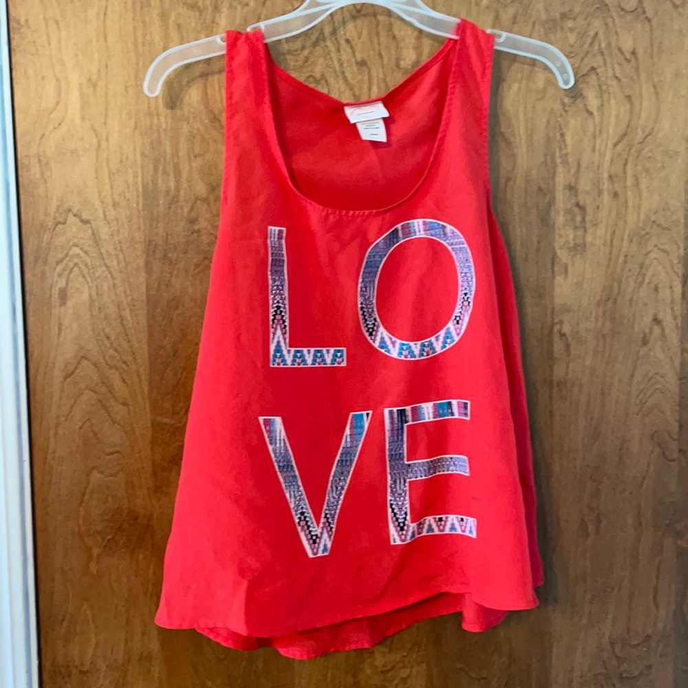 Love tank top